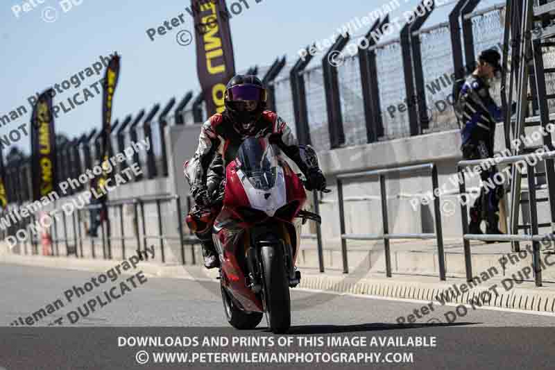 motorbikes;no limits;peter wileman photography;portimao;portugal;trackday digital images